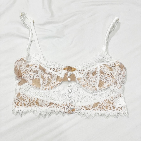 🏷️ CLEARANCE • LAST(1)Sweet Angelic Lace Bralette - Picture 2 of 6